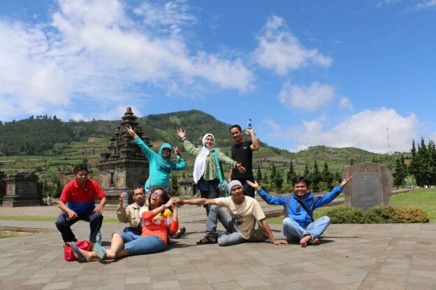 one day trip dieng
