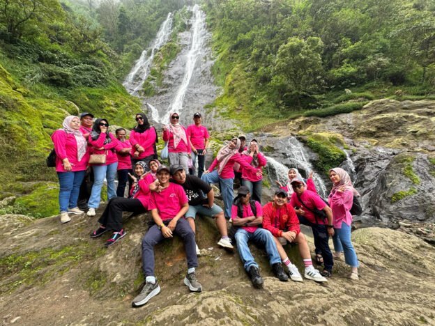 Wisata ke Dieng